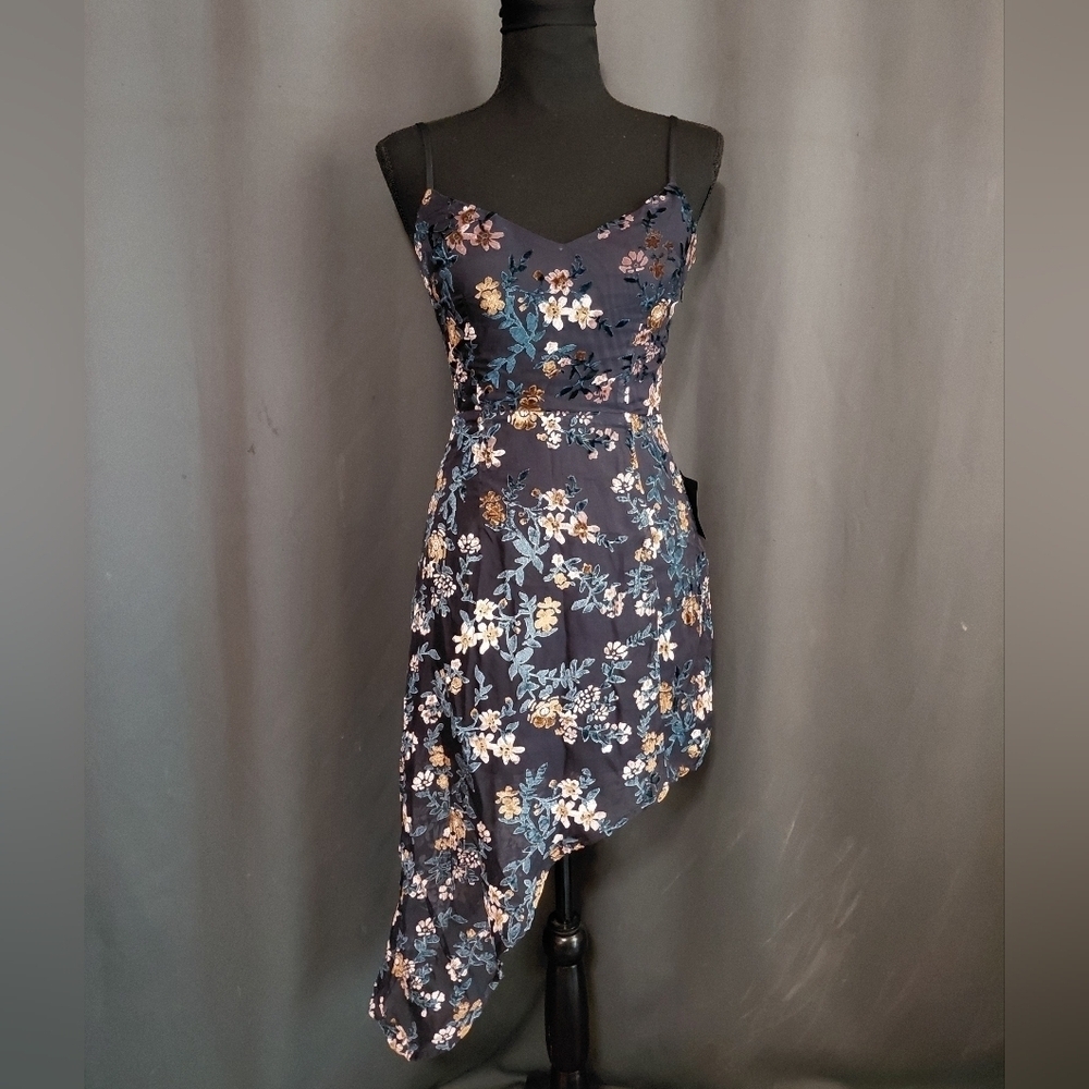 Lulus Floral Asymmetrical Dress Size XS NWT
